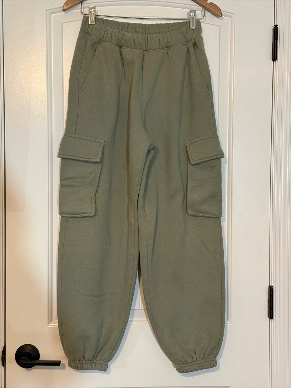 Abercrombie and Fitch Olive Green Cargo Jogger Sweatpants size small